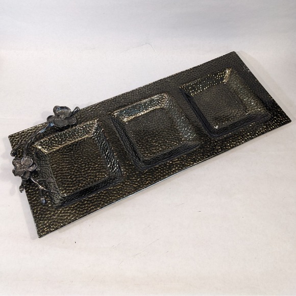 Michael Aram Other - Michael Aram Black Orchid Triple Compartment Hammered Serving Tray 18" x 7.25"